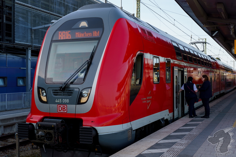 RA700544.jpg